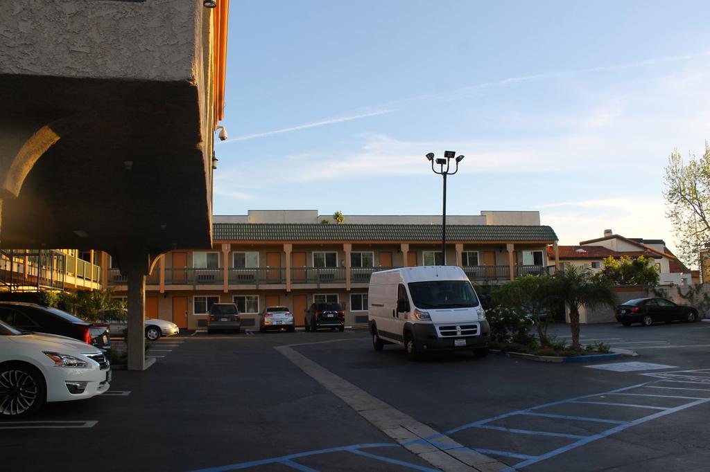 El Rancho Inn Hawthorne Exterior photo